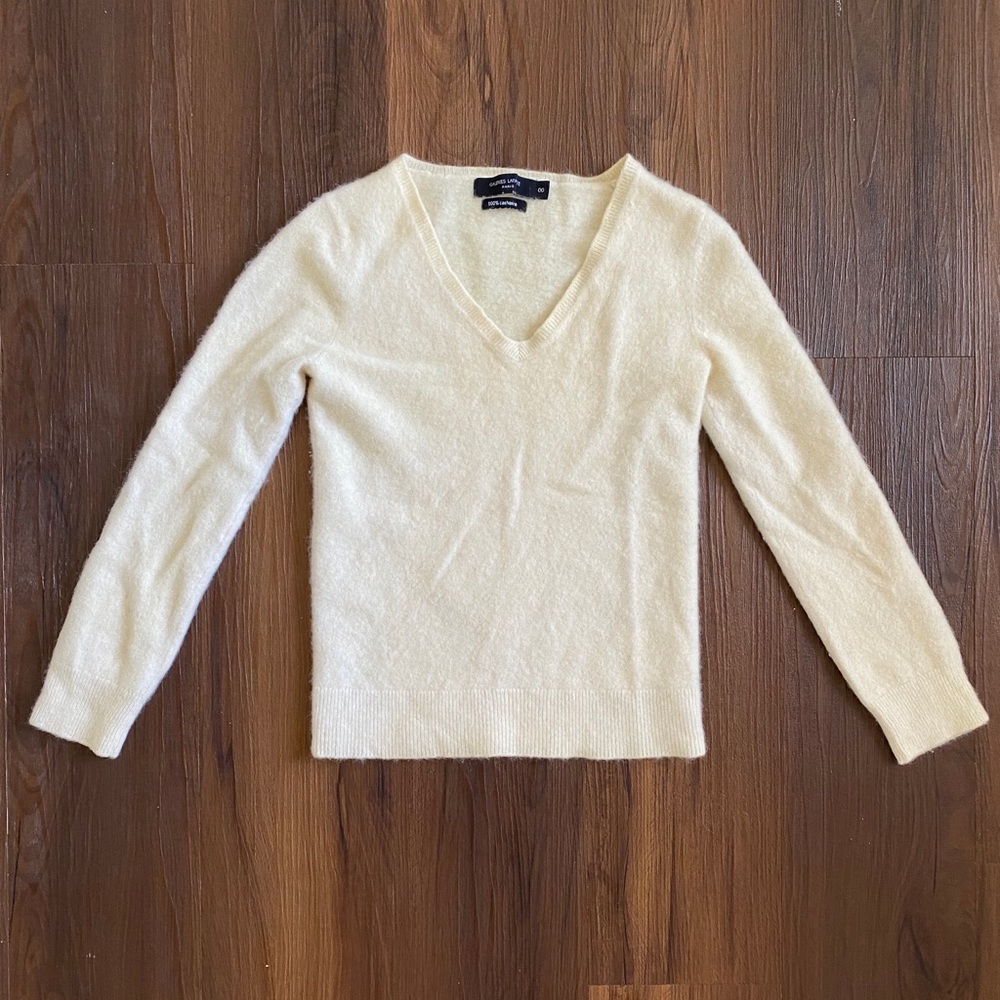 Ivory authentic Parisian 100% cashmere sweater